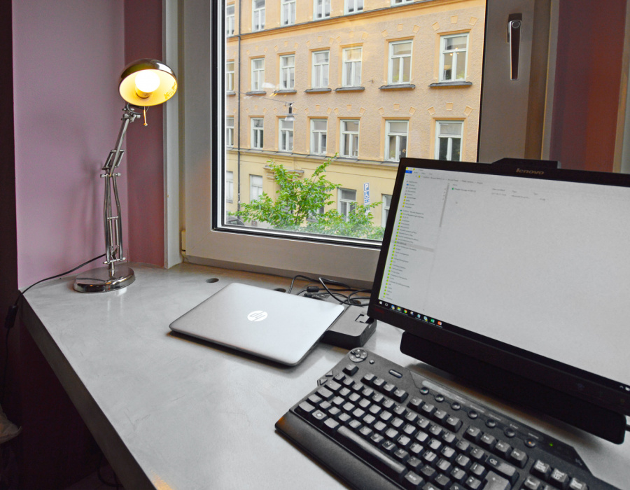 danish-table-design-micro-cement-concrete-floor-in-Danmark