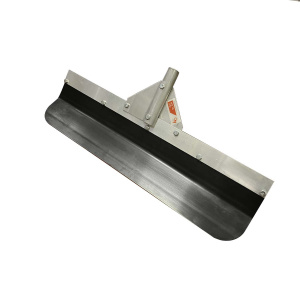 Round edge flex blade smoother 
